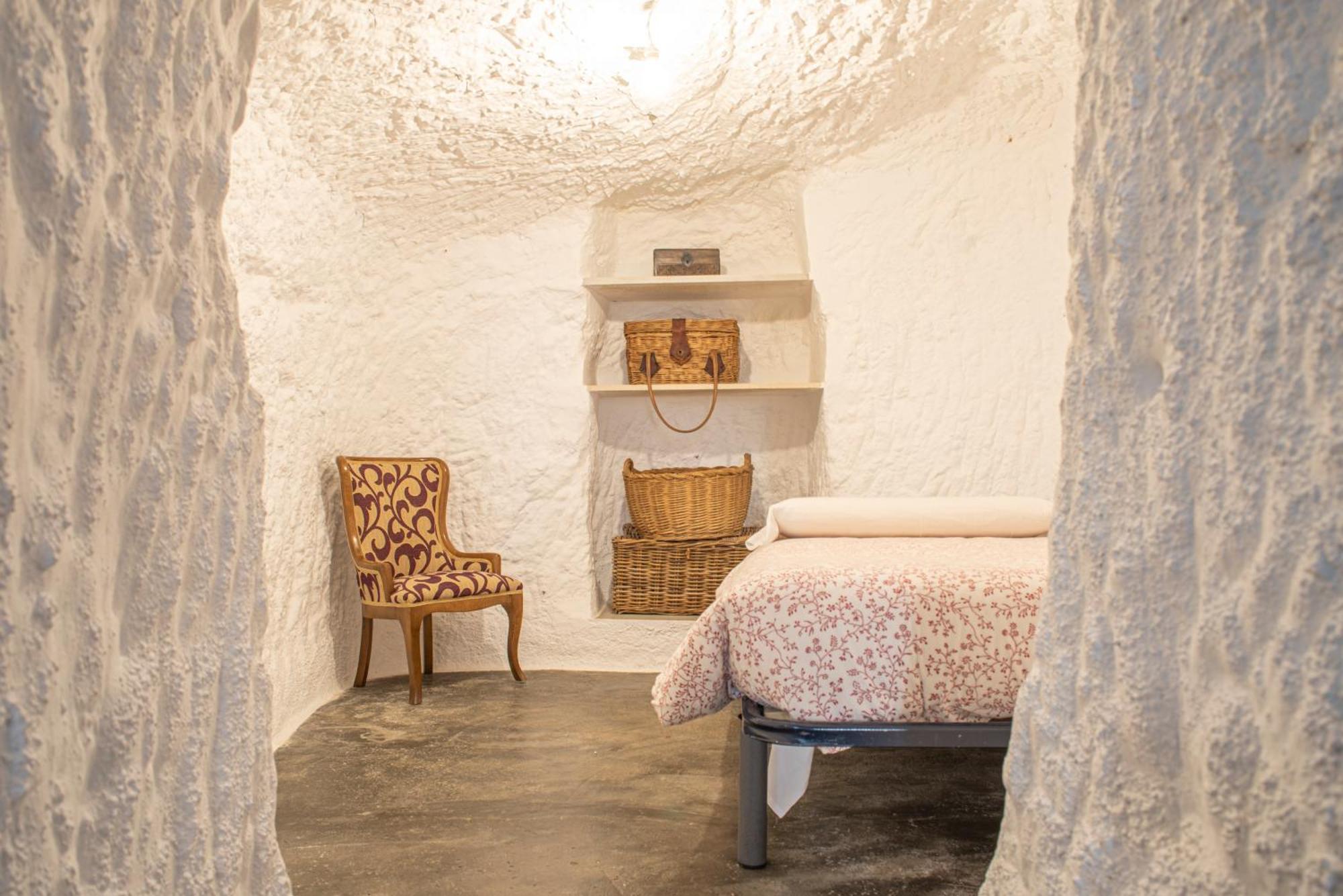 Villa La Cueva De La Abuela Cenes De La Vega Esterno foto